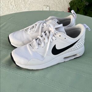 Nike Air  women’s White Sneakers with Black Swoosh size 5.5